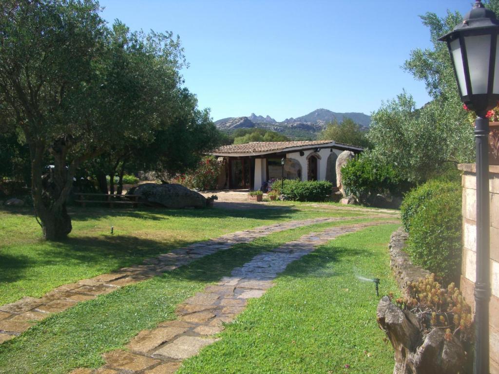 Jaddhu Agriturismo Country Resort Arzachena Exterior photo